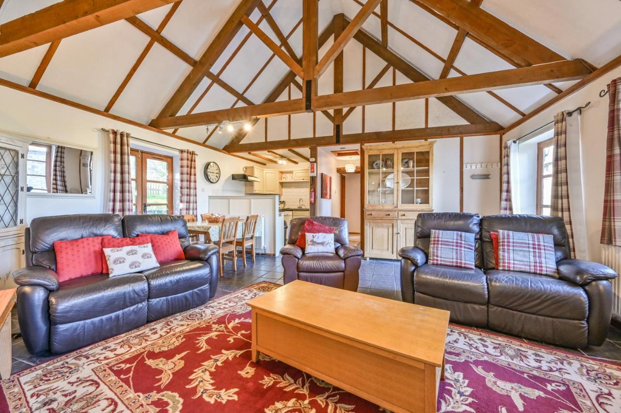 Polean Farm Cottages - With Free Animal Feeding And Pony Rides And Free Access To A Nearby Pool Looe Buitenkant foto
