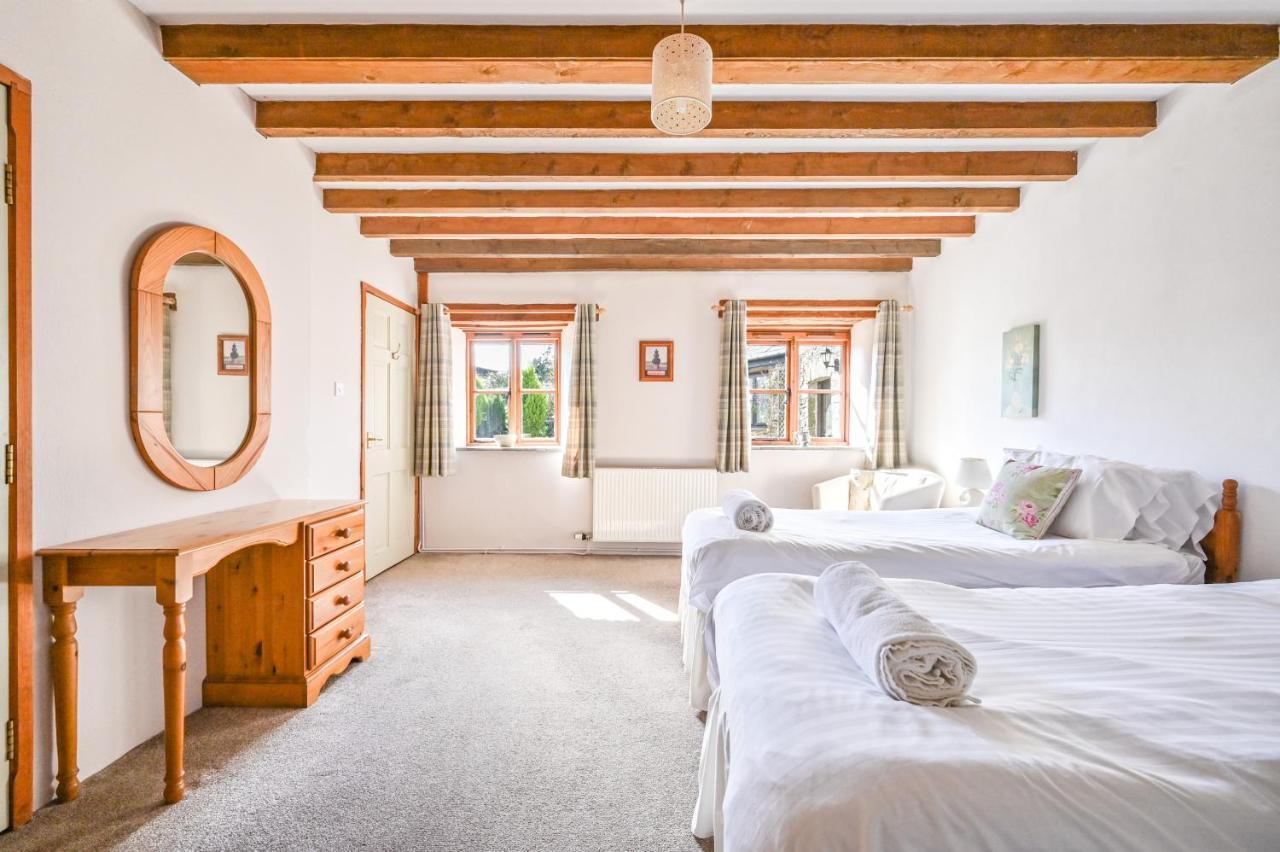 Polean Farm Cottages - With Free Animal Feeding And Pony Rides And Free Access To A Nearby Pool Looe Buitenkant foto