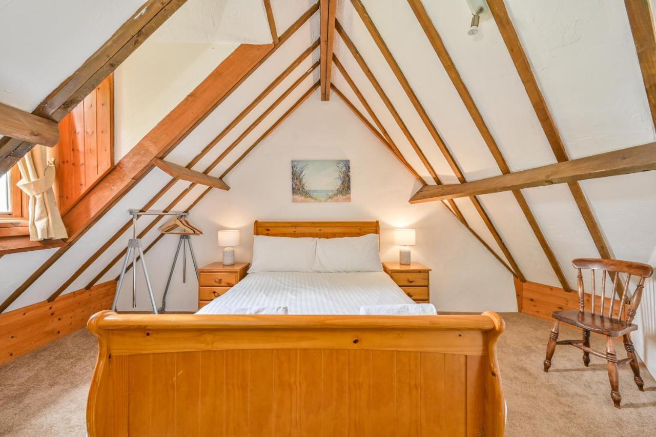 Polean Farm Cottages - With Free Animal Feeding And Pony Rides And Free Access To A Nearby Pool Looe Buitenkant foto