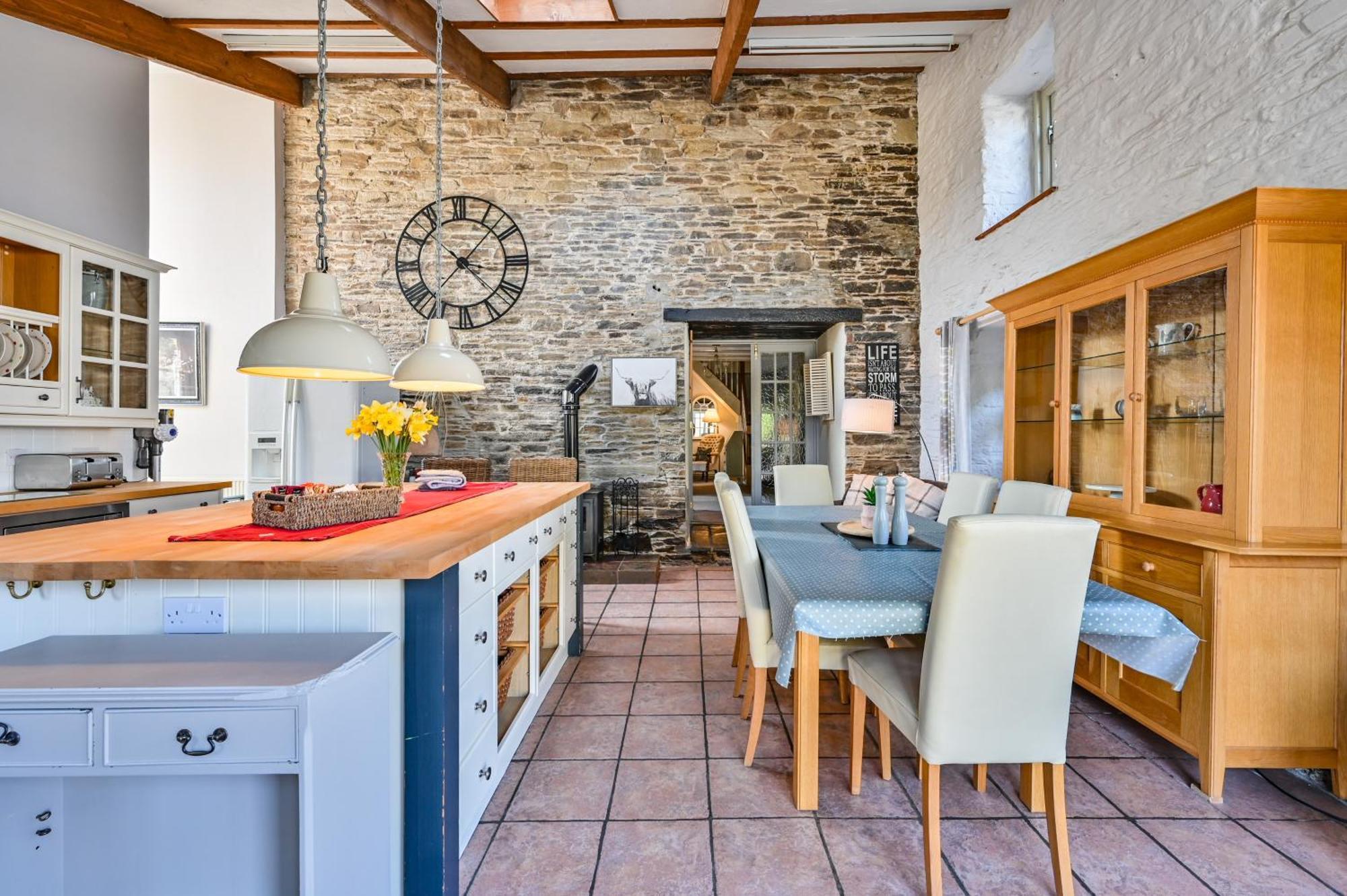 Polean Farm Cottages - With Free Animal Feeding And Pony Rides And Free Access To A Nearby Pool Looe Buitenkant foto